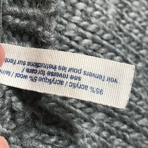 Aeropostale Super Cute Knit Sweater - Picture 5 of 6